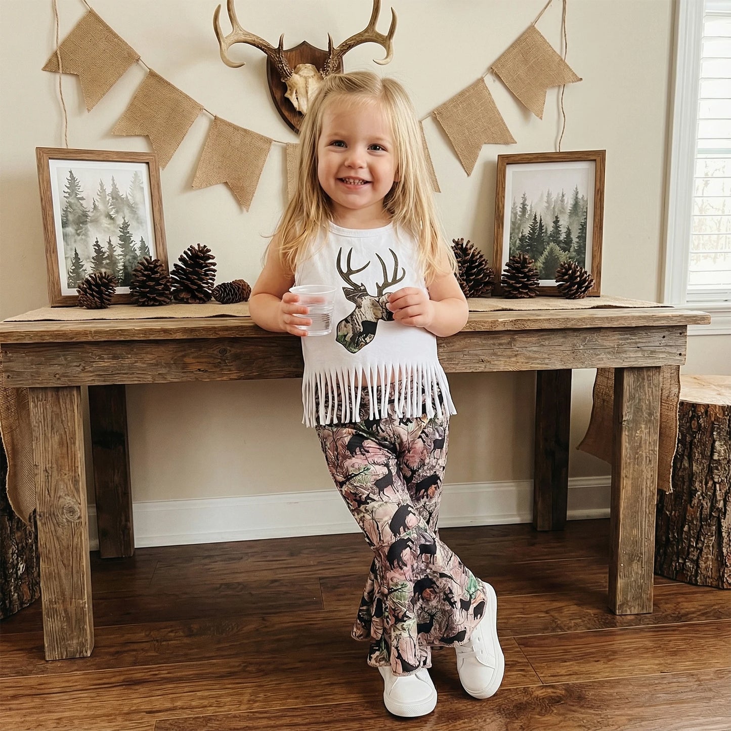 Buck Tassels Set